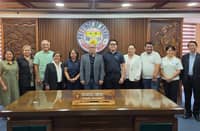 ABOITIZ InfraCapital first vice president and head of Corporate Affairs Christopher Camba and AIC Airports head of Tourism and Destination Marketing Blessie Cruz meet with Bohol Governor Erico Aristotle ‘Aris’ Aumentado and tourism industry stakeholders to discuss opportunities to strengthen the province’s tourism sector, connectivity and destination development.