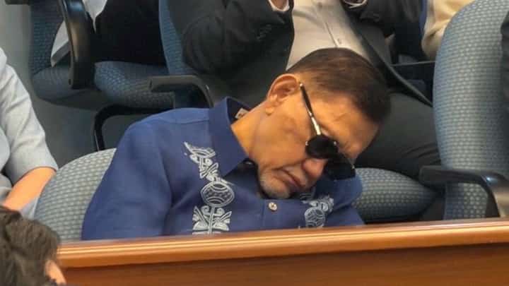 Manila Rep. Bienvenido "Benny" Abante was caught dozing off during the impeachment trial against Vice President Sara Duterte at the Senate.