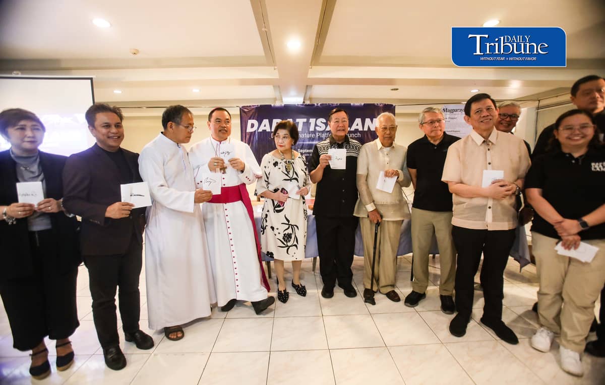 (September 30 2026) Anti-political dynasty advocates led by Former Supreme Court Senior Associate Justice Antonio Carpio together with Bishop Elias Ayuban, and Fr. Robert Reyes along with others launch the “Dapat Isa Lang” coalition, a digital campaign website that aims to make its signature campaign  for a genuine anti-political dynasty law more accessible to the public, on Wednesday September 29 2026. Photo/Analy Labor