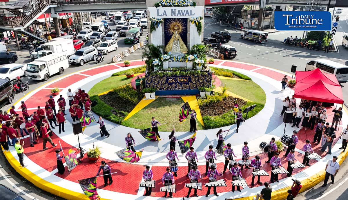 (September 30 2026) The image of the Our Lady of La Naval de Manila seen at the welcome Rotonda in Quezon City on Wednesday September 30 2026, Quezon City is celebrating two weeks of the Enthronement Rites of the La Naval Image, the government informs motorists to expect traffic delays on Oct. 1 as the motorcade of the La Naval de Manila image will take place from 8 a.m. to 1 p.m. Photo/Analy Labor