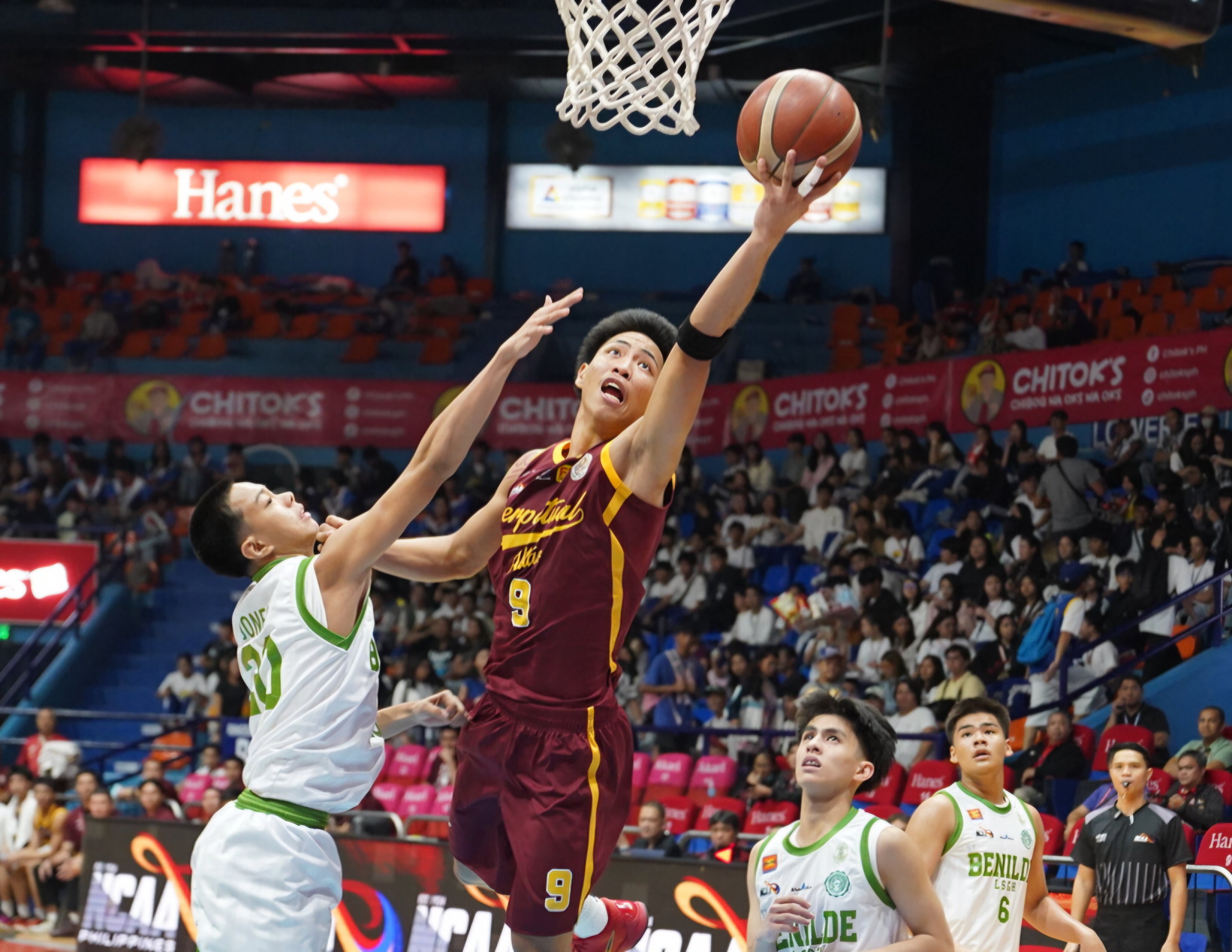 Junior Altas post 4th straight win