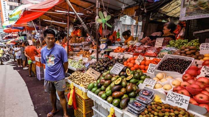 THE central bank released its September inflation forecast on Wednesday, expecting inflation to rise, driven in part by elevated food prices, adding to investor concerns in the local equity market.