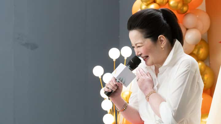 QUEEN of all Media Kris Aquino.