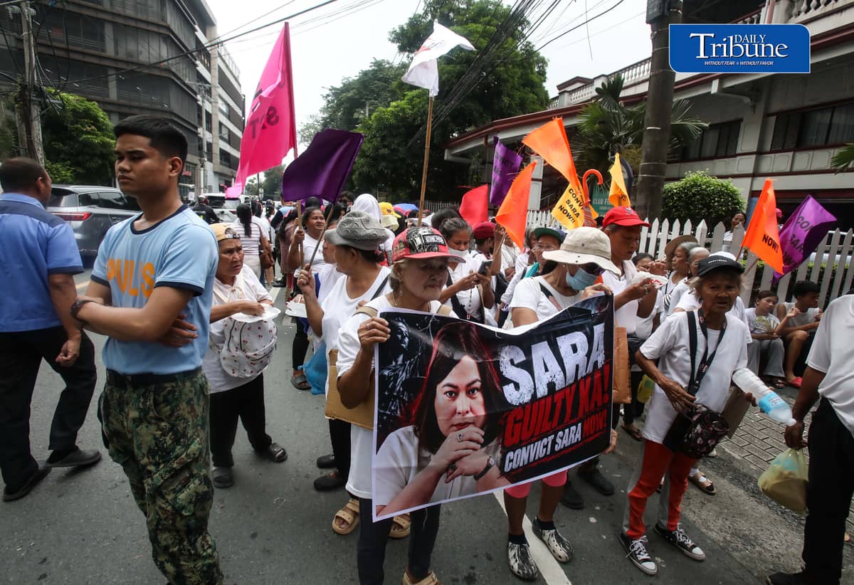 (October 02 2026) Groups gathered outside Club Filipino in San Juan City, on Friday September 2 2026, calling for the conviction of Vice President Sara Duterte, while former senator Antonio Trillanes held a press-conference inside club filipino. Photo/Analy Labor