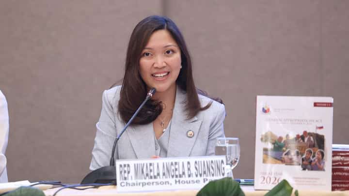 CHAIRPERSON Mika Suansing