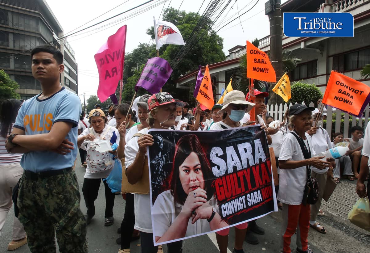 (October 02 2026) Groups gathered outside Club Filipino in San Juan City, on Friday September 2 2026, calling for the conviction of Vice President Sara Duterte, while former senator Antonio Trillanes held a press-conference inside club filipino. Photo/Analy Labor