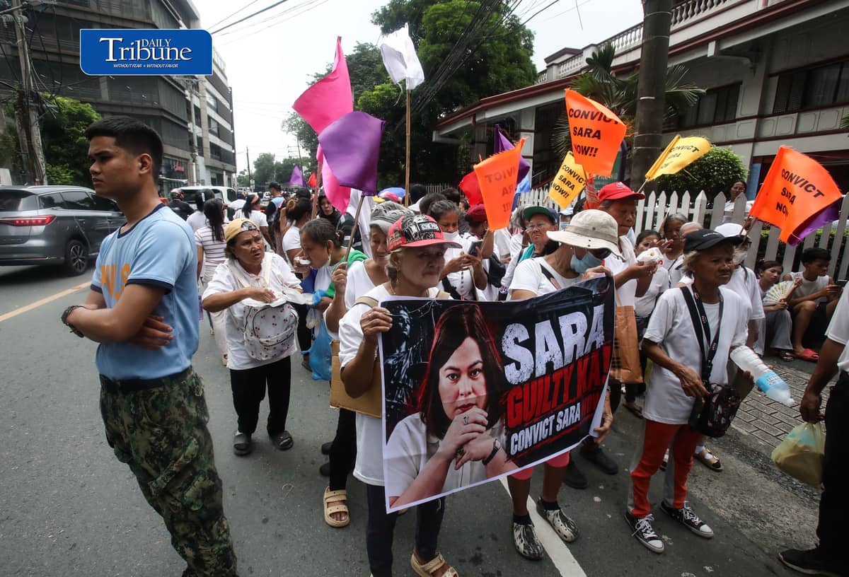 (October 02 2026) Groups gathered outside Club Filipino in San Juan City, on Friday September 2 2026, calling for the conviction of Vice President Sara Duterte, while former senator Antonio Trillanes held a press-conference inside club filipino. Photo/Analy Labor
