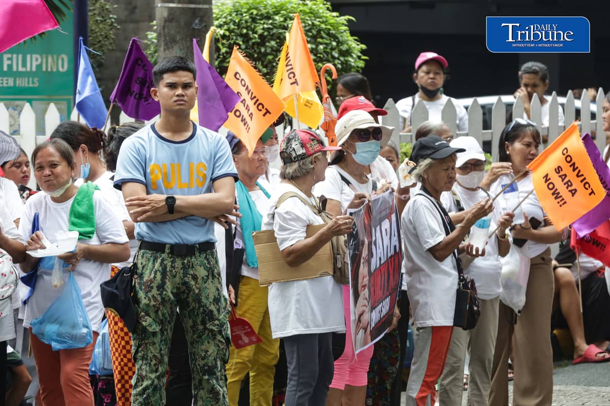 (October 02 2026) Groups gathered outside Club Filipino in San Juan City, on Friday September 2 2026, calling for the conviction of Vice President Sara Duterte, while former senator Antonio Trillanes held a press-conference inside club filipino. Photo/Analy Labor
