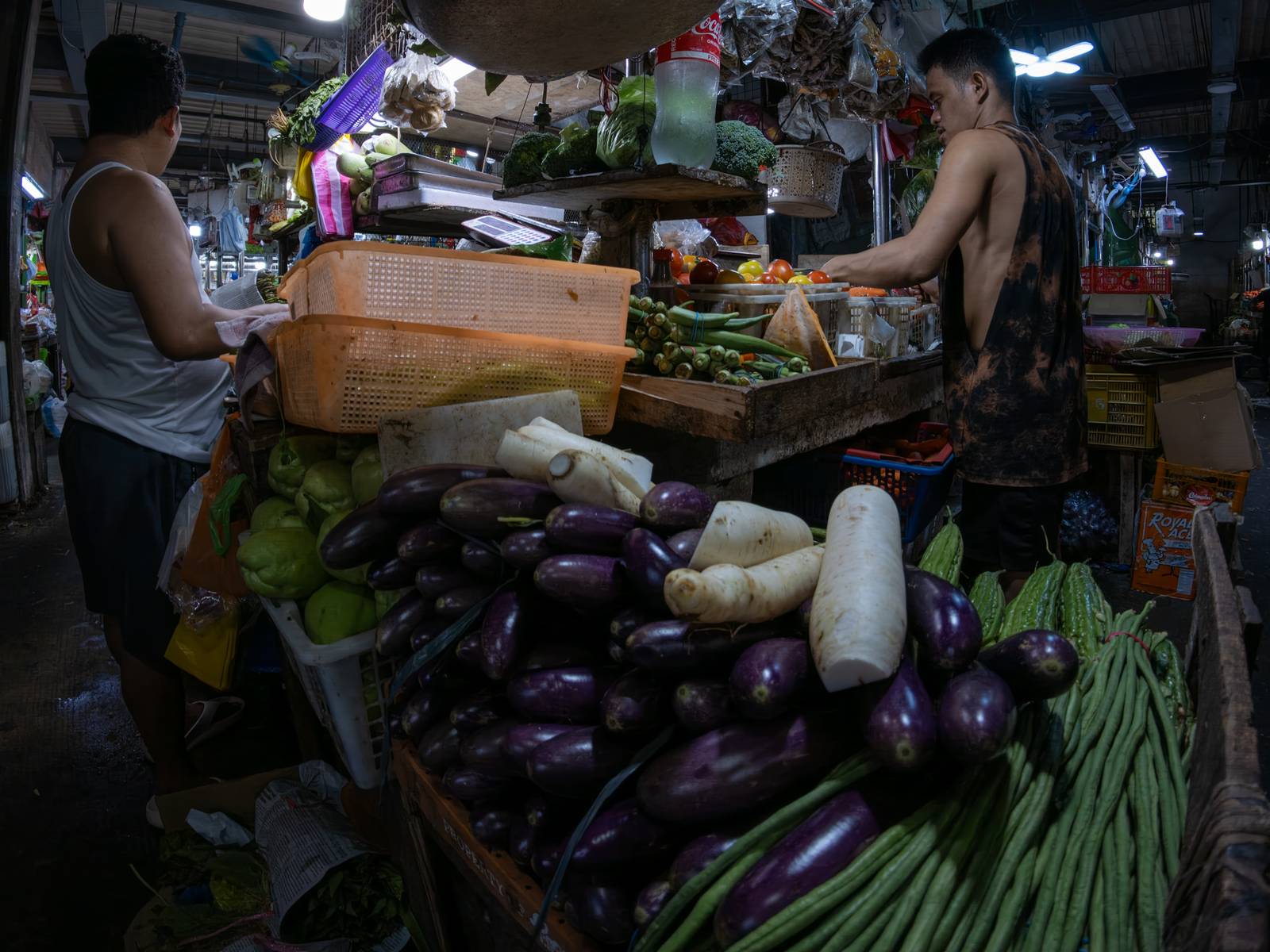 Locally grown vegetables are displayed for sale at Paco Public Market in Manila on 02 October 2026. The Department of Agriculture is preparing measures to mitigate the potential impact of El Niño, which could reduce vegetable production due to water shortages and higher irrigation costs, potentially affecting farmers’ incomes and food supply.