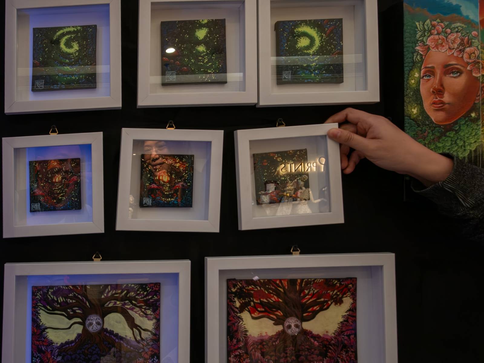 Art enthusiasts, mall-goers and artists converge at the Gateway Art Fair at Gateway Mall 2 in Quezon City on 03 October 2026. Now in its fifth edition, the four-day fair features more than 200 Filipino artists and art groups showcasing paintings, sculptures, installations and other visual artworks, along with workshops and talks aimed at making art more accessible to the public.