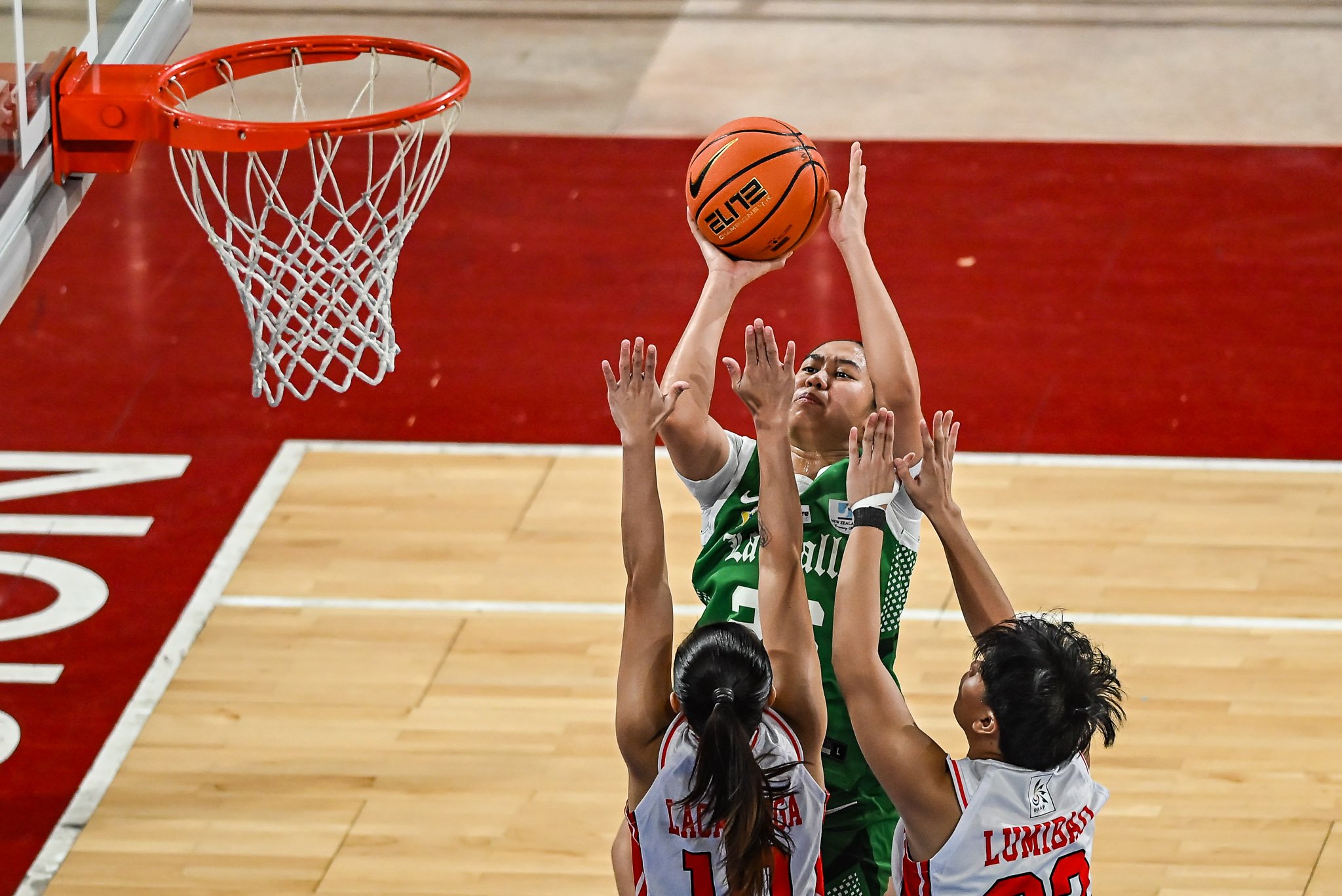 Lady Archers barge into UAAP win column