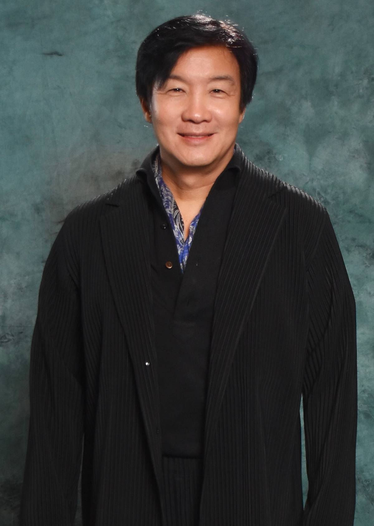 KENNETH Cobonpue