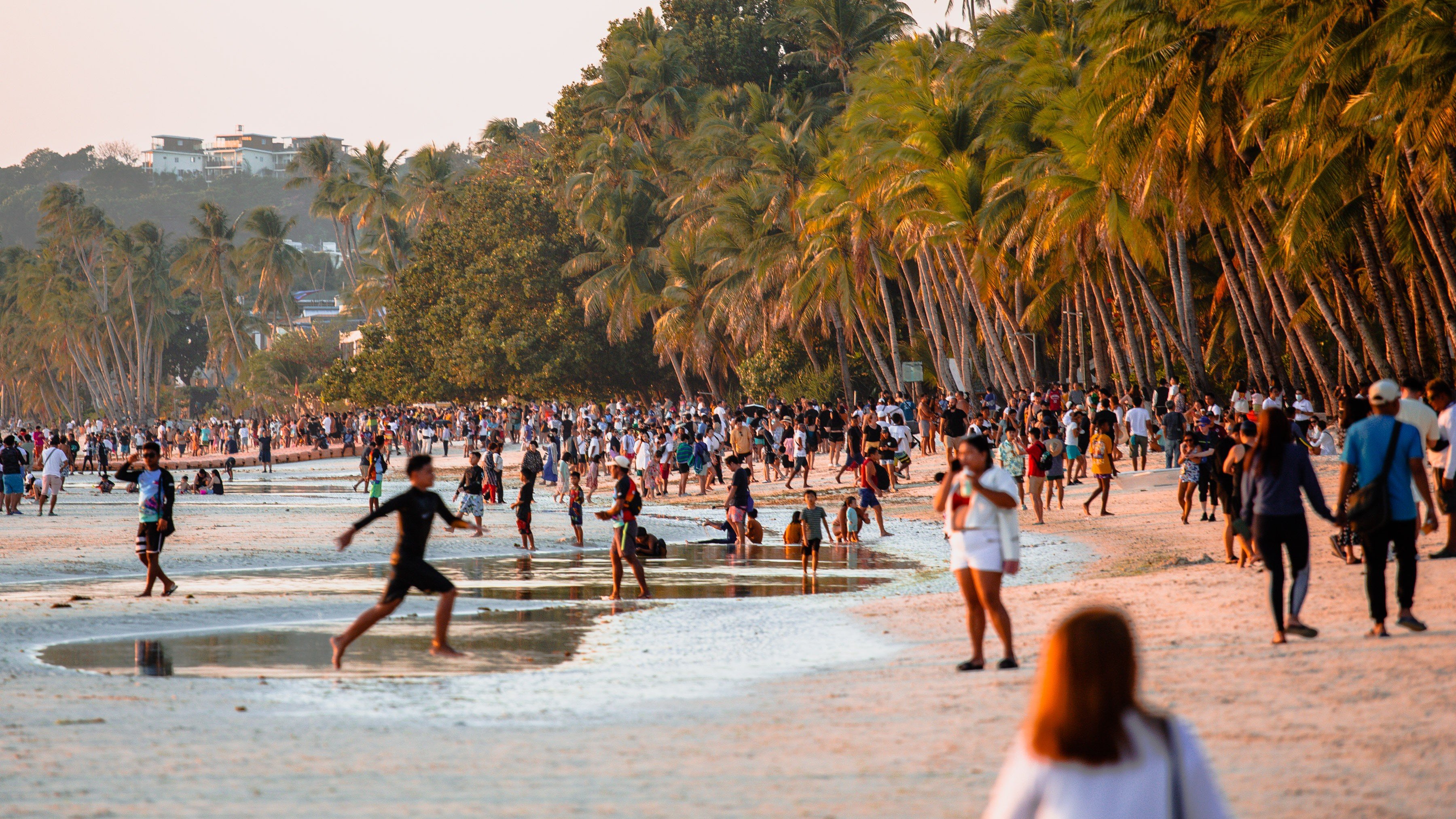 Bishop: Boracay needs no casino