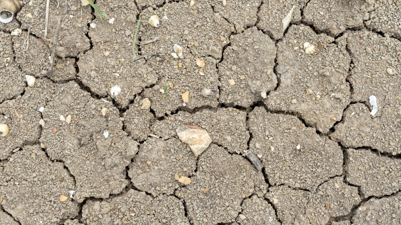 Less rain seen as El Niño looms