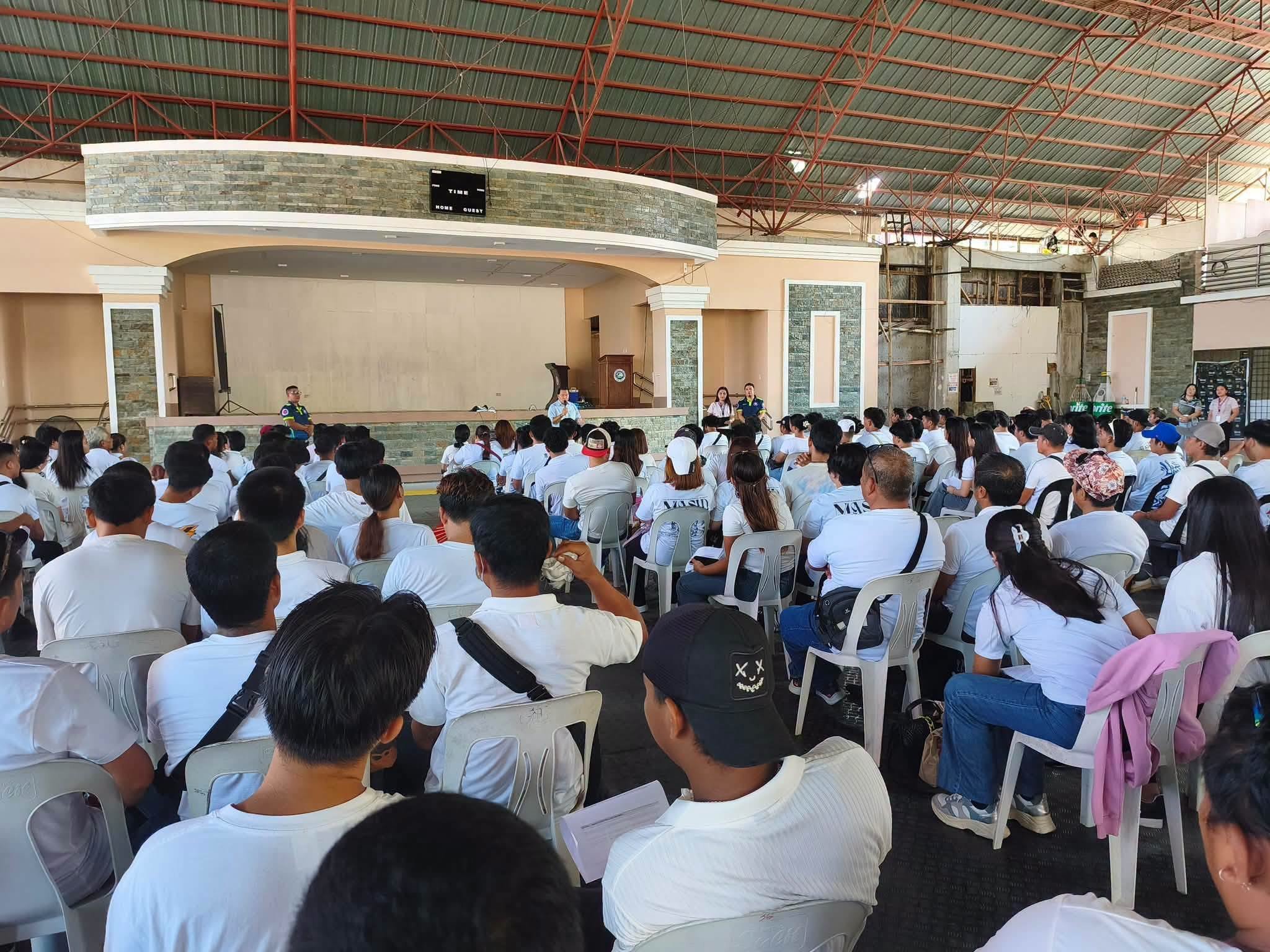 184 individuals, IPs join LTO free theoretical driving course in Aklan