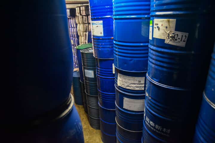 Water containers in demand amid Super El Niño concerns