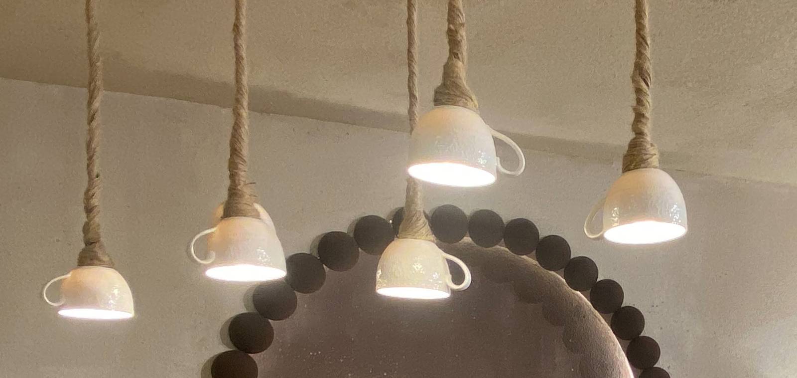 COFFEE cup lights.