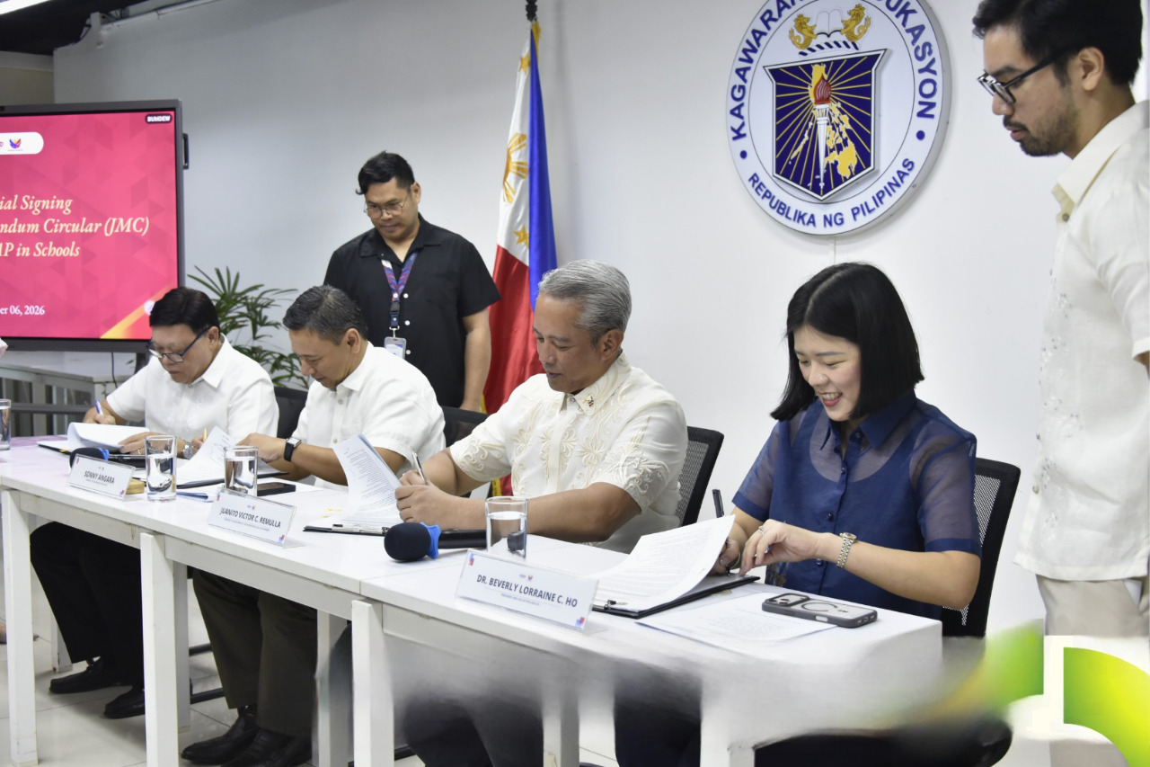 DepEd, PhilHealth launch campus-based YAKAP med screening program