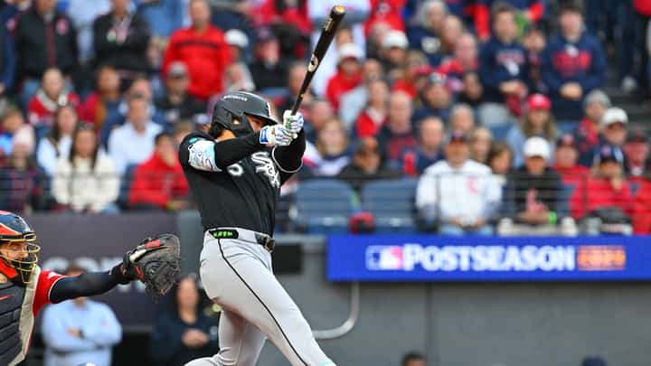 MUNETAKA Murakami and the Chicago White Sox extend their fairytale season following a 4-3 lead over the Cleveland Guardians in the MLB playoffs.