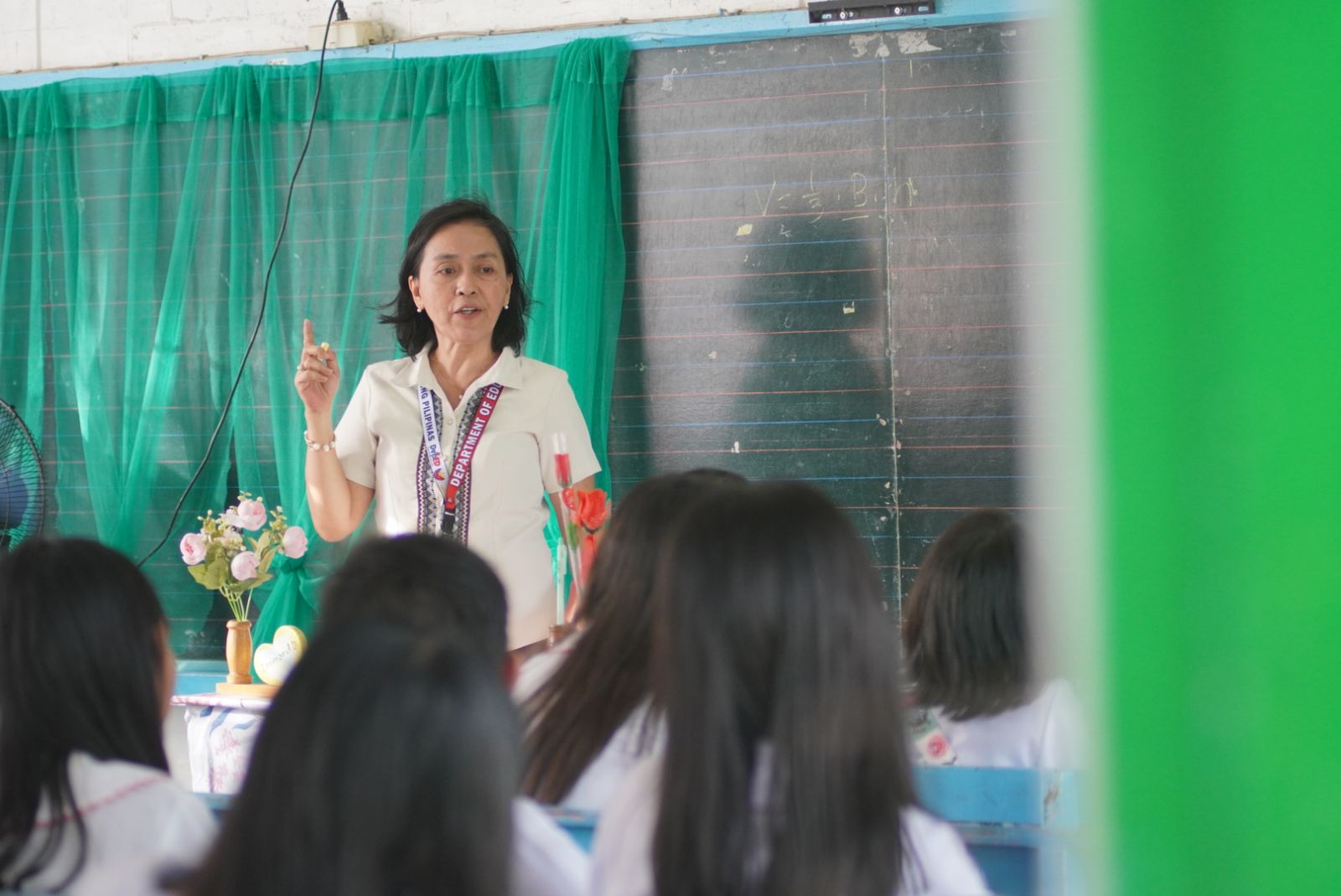 DepEd expands ARAL program to math, sets flexible tutoring for public schools