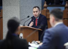 'FLOATING MONEY': Sara, Digong accused of concealing over P96M under guise of manager's check