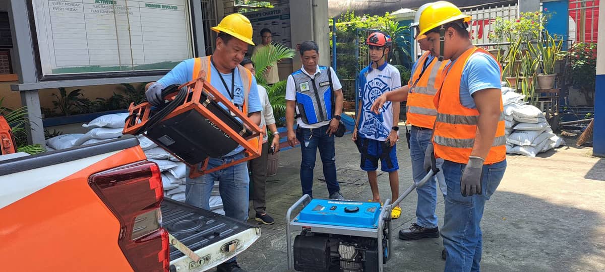 THE Meralco Networks team provided generator sets and floodlight for Barangay San Joaquin Evacuation Center in Pasig City as part of its simulation during the earthquake drill.