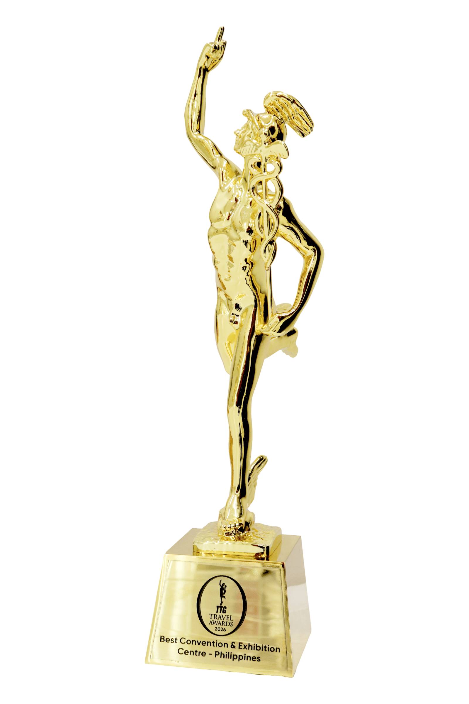 TTG Travel Awards 2026 trophy presented to SMX Convention Center.