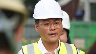 DoTr mulls bus permits as LRT-2 train shortage bites