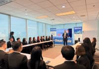 ATFX chairman visits SmarTrade, stresses trust in financial education