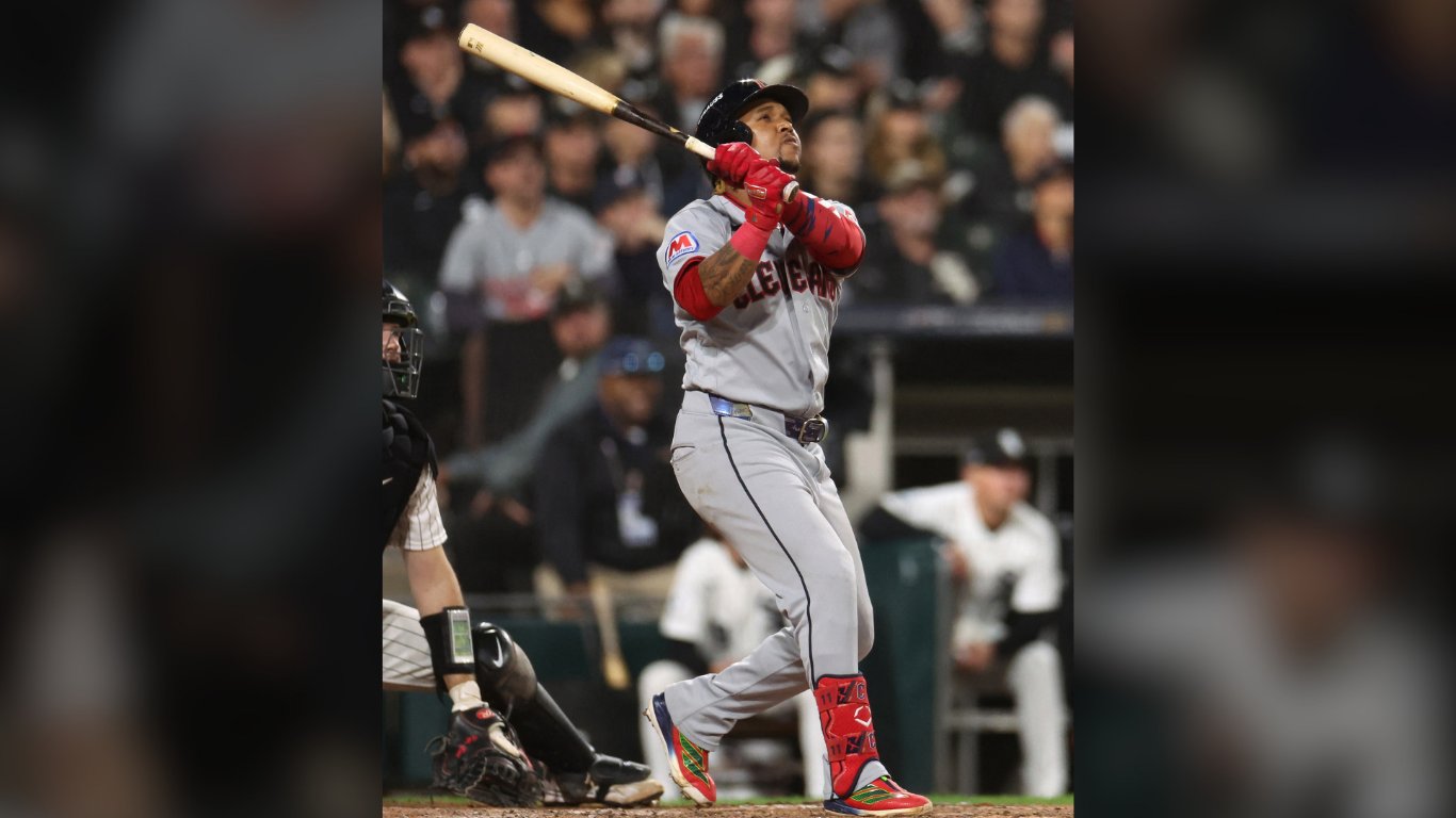 Guardians rally past White Sox, force decider