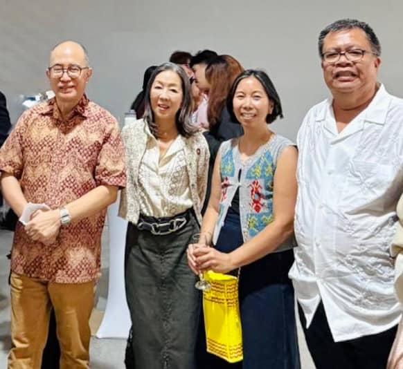 VICTORINO Manalo, Cedie Vargas, Ginger Rojas and Department of Trade and Industry Assistant Secretary Al Valenciano.