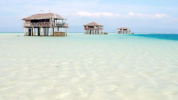 Marooned on a Manjuyod Sandbar