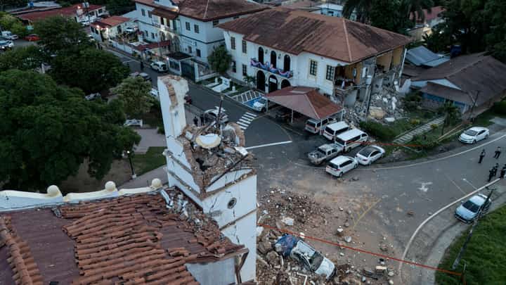 Major quake hits Panama, no deaths reported
