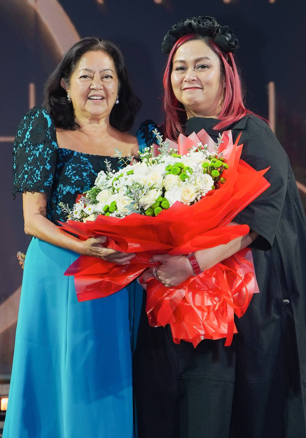FIRST Lady Liza Araneta-Marcos and PIID president Cecile Ravelas.