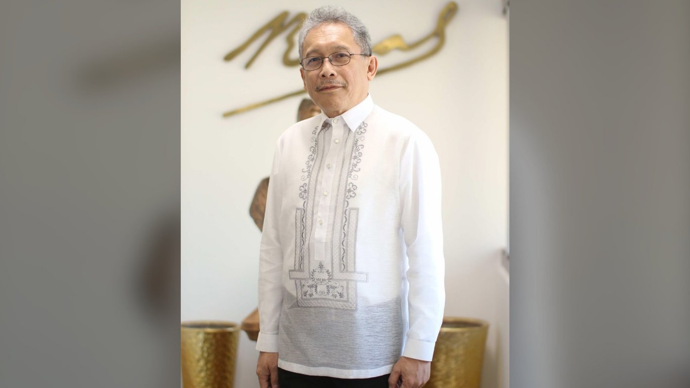 Pinoys radiate pride at Lion City
