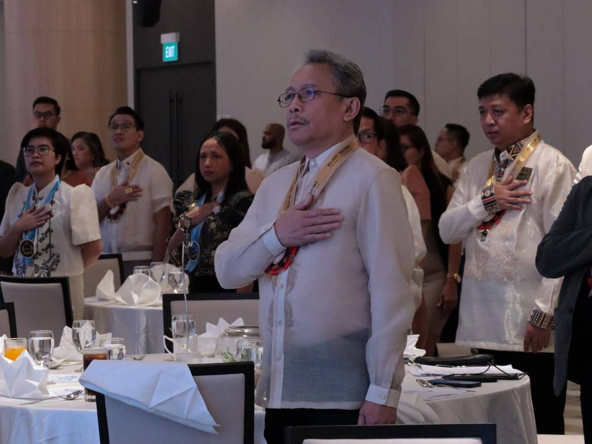 FRUITFUL life at home Since the income of overseas Filipino workers depends on their health, Philippine Ambassador to Singapore Medardo Macaraig said the priority under his term is to provide the migrants with options when they return home. At a gathering of the United Architects of the Philippines chapter in Singapore, Macaraig said expatriates' achievements inspire many Filipinos abroad who, despite being far from home, continue to pursue their dreams and elevate the country’s presence on the global stage.