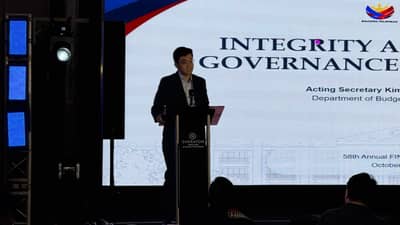 ACTING Budget Secretary Kim Robert de Leon clarified that the proposed national budget does not represent readily available cash.