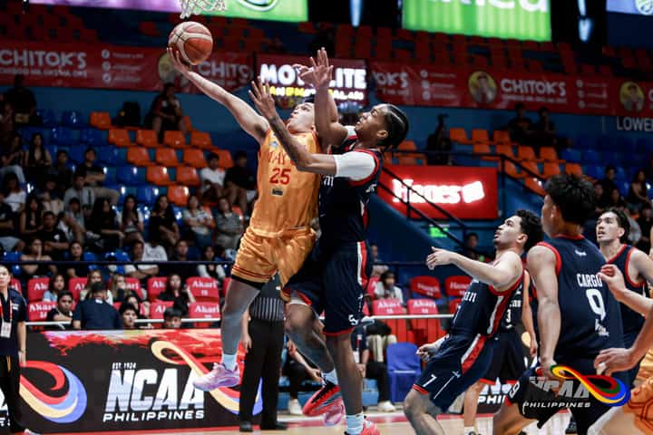 Cardinals clobber Knights for 4th straight win