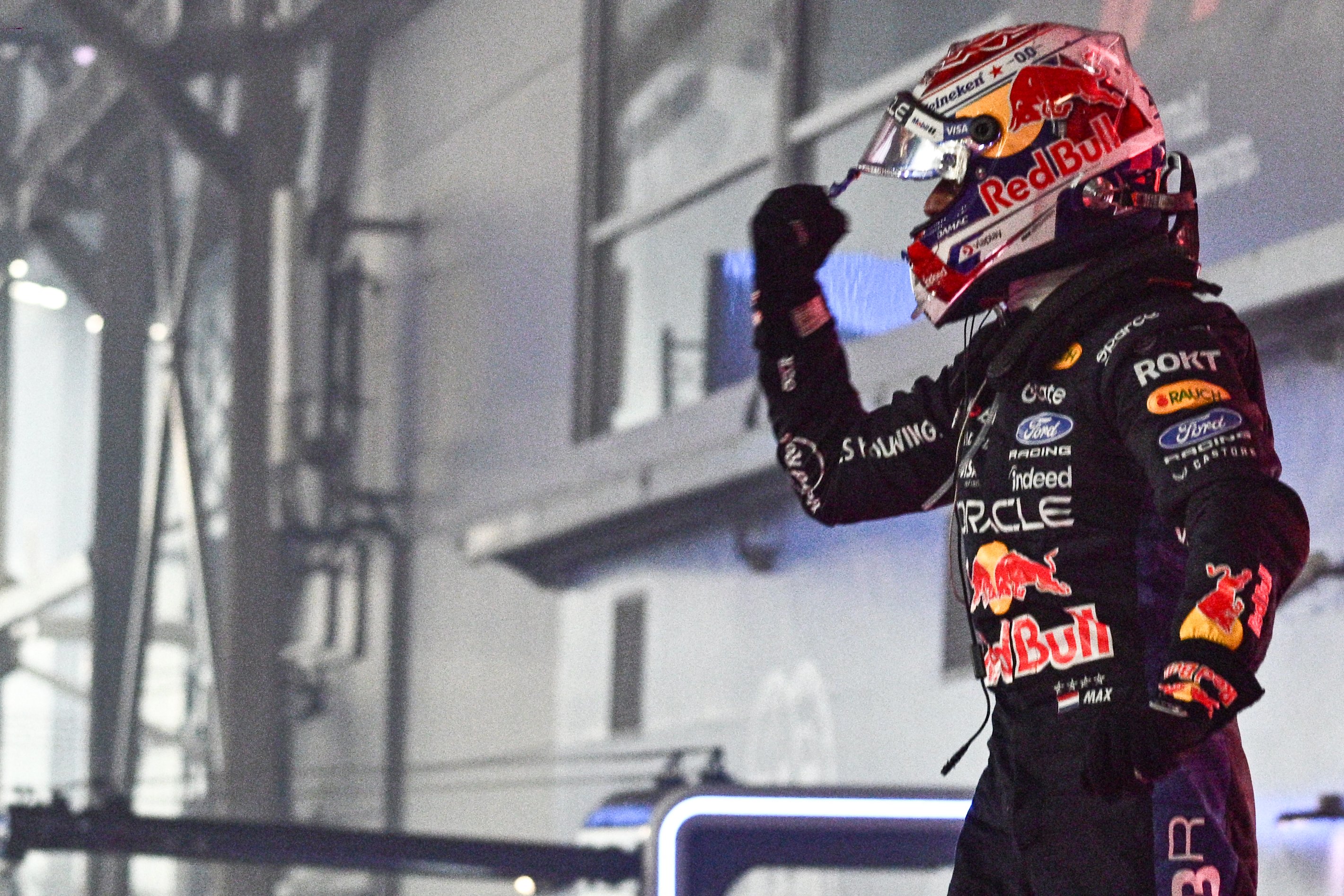 Verstappen finally conquers Singapore as Antonelli closes in on F1 title