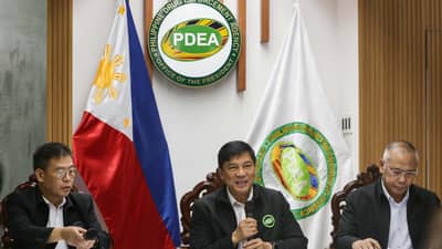 PHILIPPINE Drug Enforcement Agency director general Isagani Nerez (center) details the seizure of 521 kilograms of suspected shabu intercepted aboard a chartered private jet in Laos that was bound for the Philippines. Authorities arrested 13 individuals during the operation, including a Filipino national.
