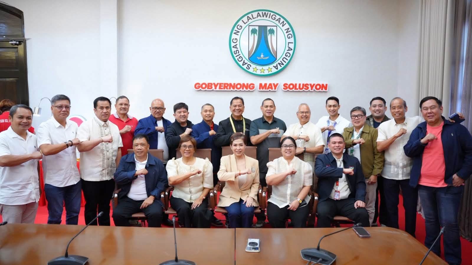Laguna mayors back Aragones amid graft complaint