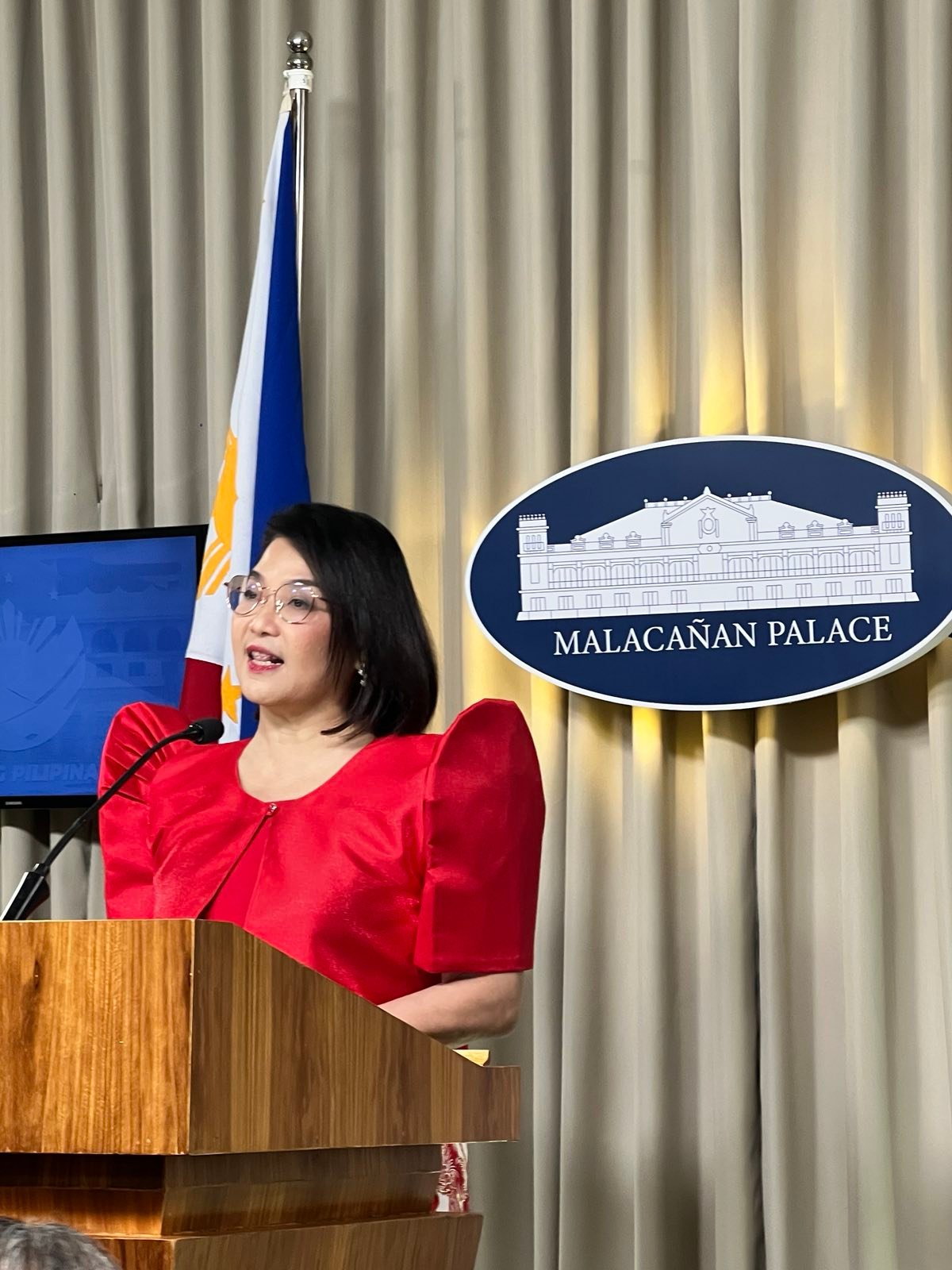 Philippines to maintain China ties despite tensions, Palace says