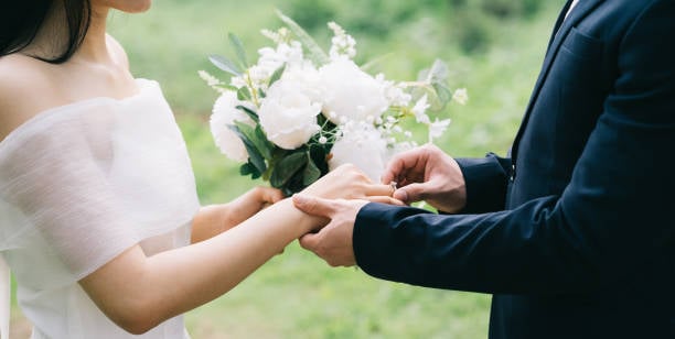 Stop the Wedding: 10 Relationship Red Flags Worth Thinking About Before Saying 'I Do'