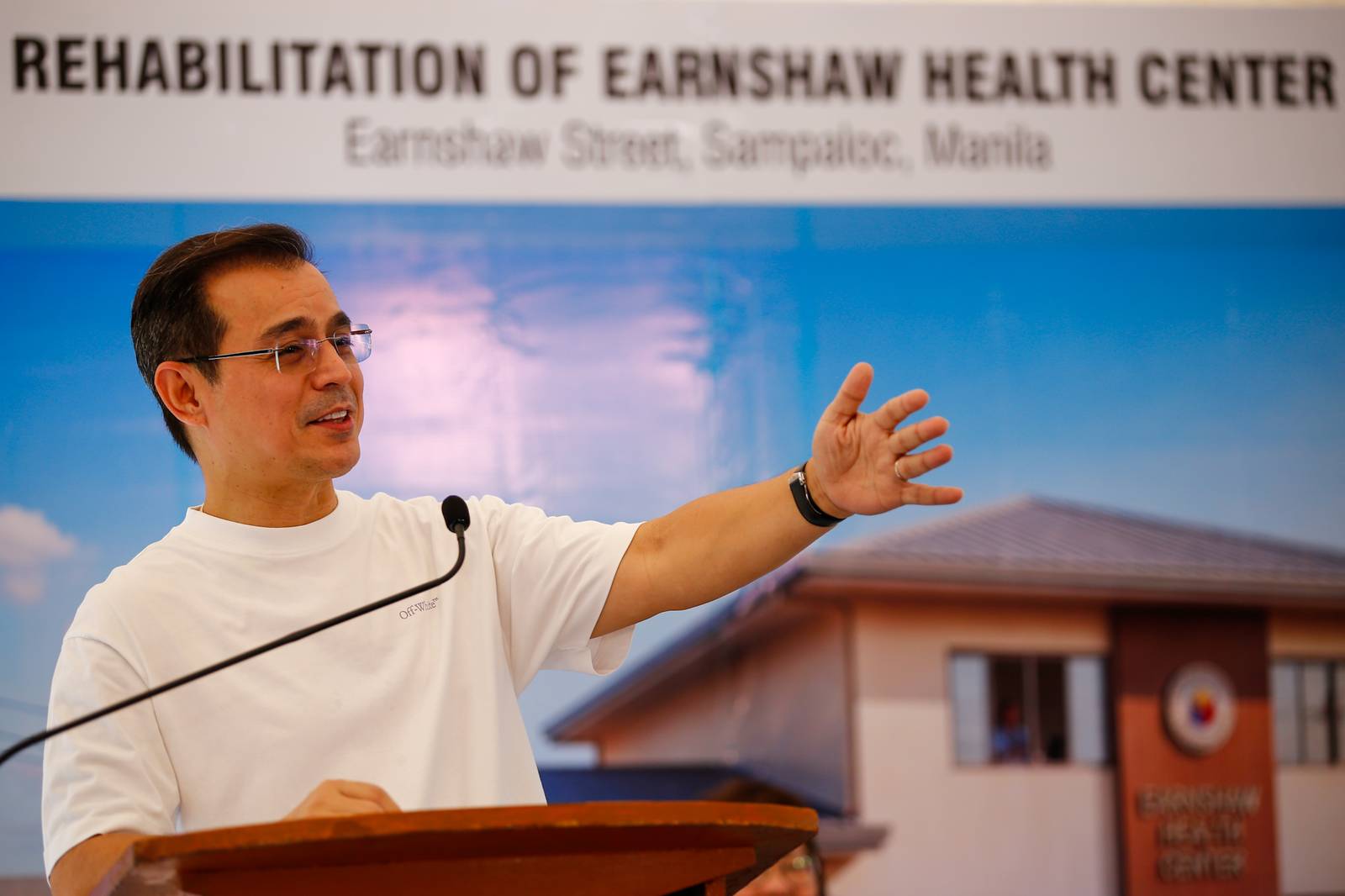 Manila City Mayor Francisco “Isko Moreno” Domagoso and Vice Mayor Angela Chi Atienza lead the groundbreaking ceremony for the new Earnshaw Health Center on 13 October 2026. The project will see the construction of a new health center, alongside the repair and upgrading of the existing facility, to further improve healthcare services and provide better facilities for Manila residents.