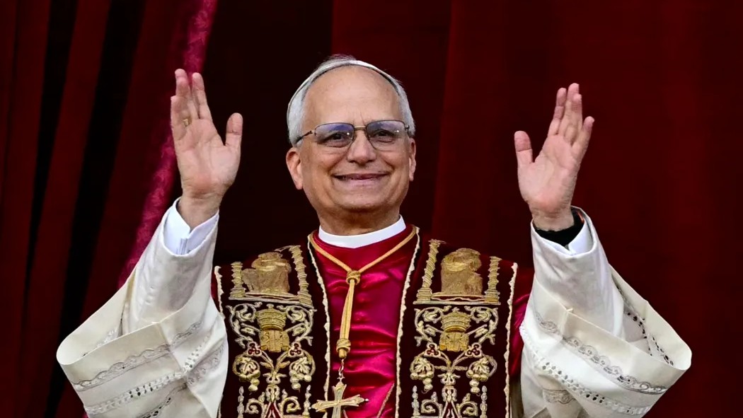 Families with strong values needed 
— Pope