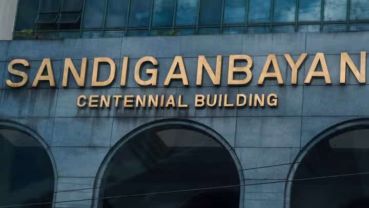 The Sandiganbayan allows two DOH witnesses to testify in the graft trial of former Health Secretary Francisco Duque III and former DBM undersecretary Lloyd Christopher Lao over an alleged P41-billion fund transfer.
