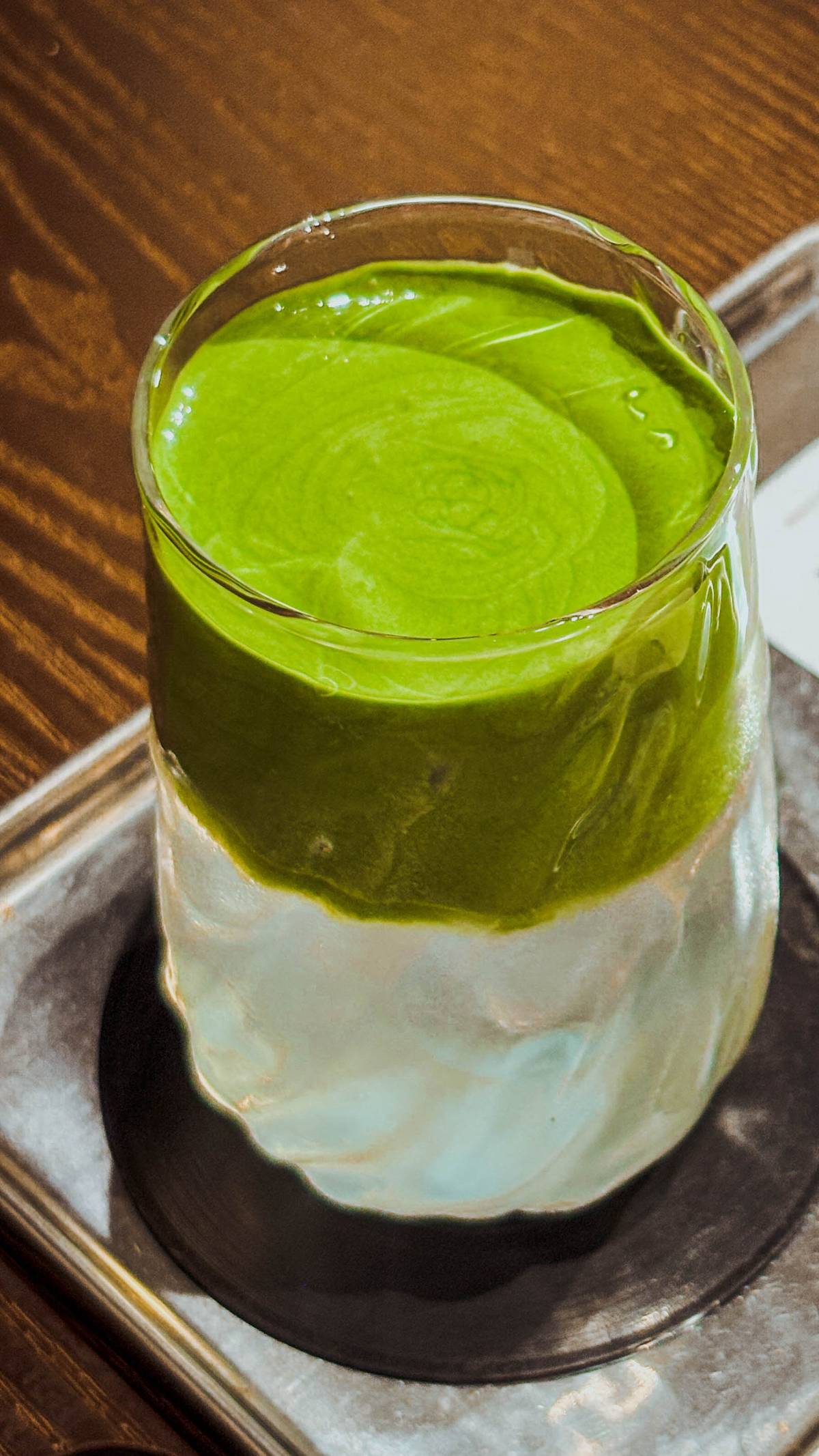 VAYANG balances smooth pistachio cream with a hint of sea salt