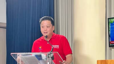 DSWD Sec. Rex Gatchalian explains how the 'Jerry Can' works to filter rain, river and streams water to become potable.