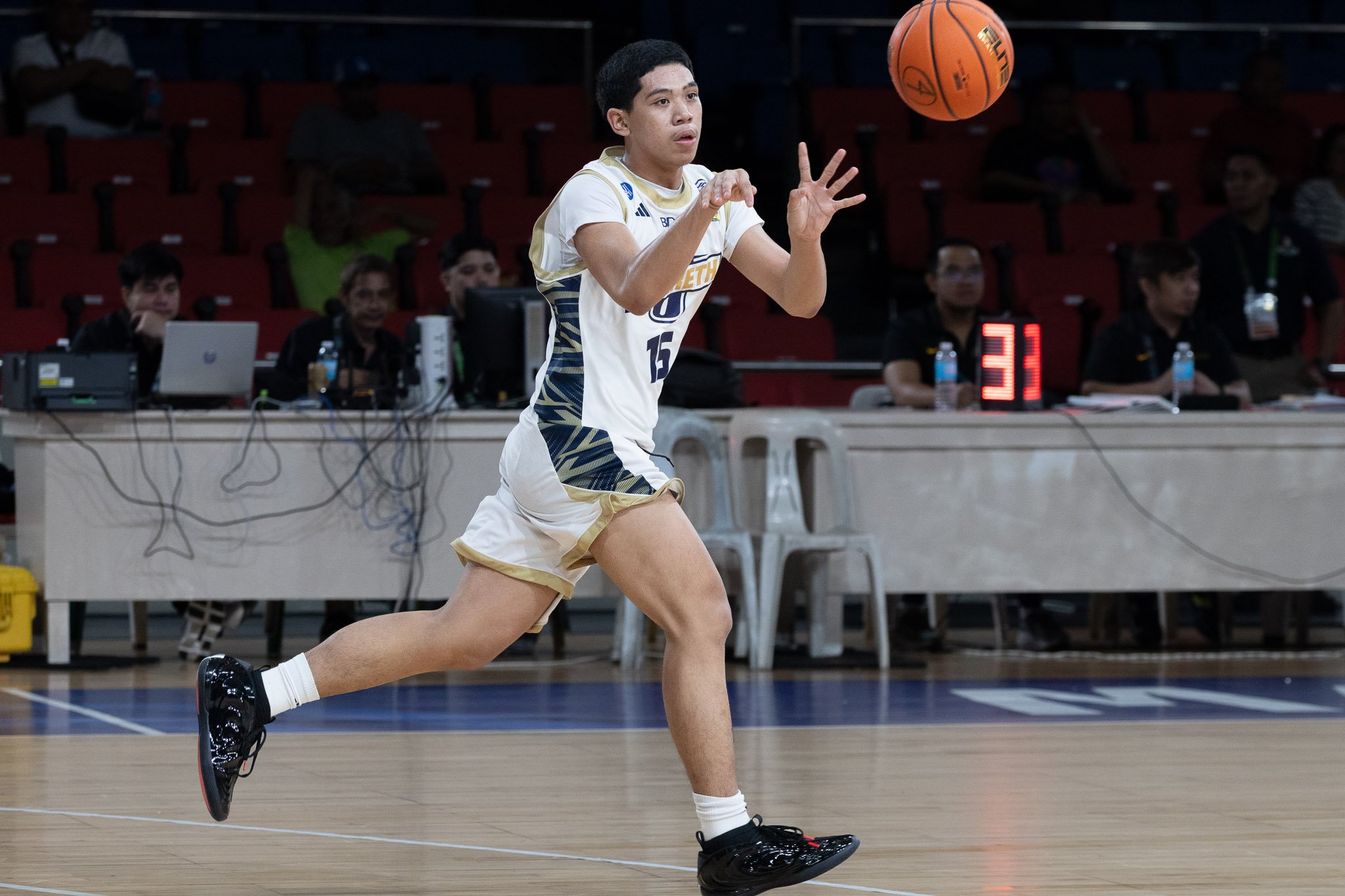 NUNS sustains form; DLSZ bounces back