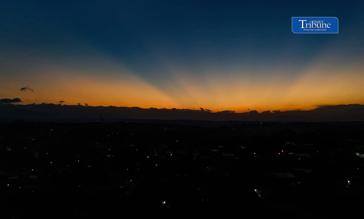 (October 15 2026) Lights glow appear in the skies before sunrise, as seen from Caloocan North on Thursday morning, October 15 2026. The Philippine Atmospheric, Geophysical and Astronomical Services Administration (PAGASA) has warned that El Niño could bring below-normal rainfall and dry spells to parts of the country through the first half of 2027. Photo/Analy Labor